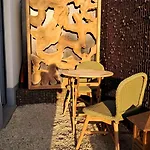 Varma Nesto Bed & Breakfast De Panne