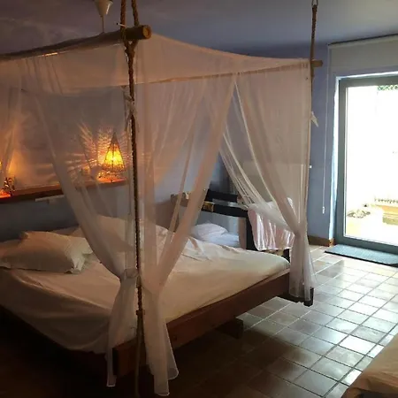 Varma Nesto Bed & Breakfast 3*