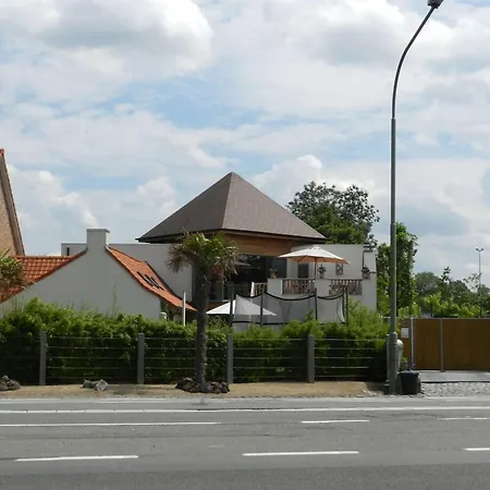 Varma Nesto Bed & Breakfast