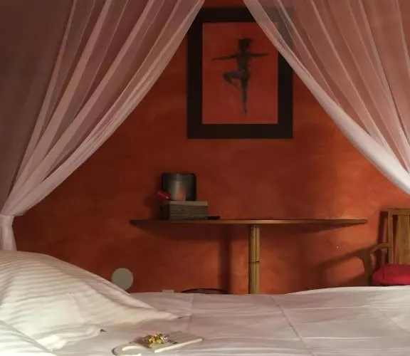 Varma Nesto Bed & Breakfast De Panne