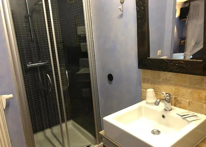 Varma Nesto De Panne